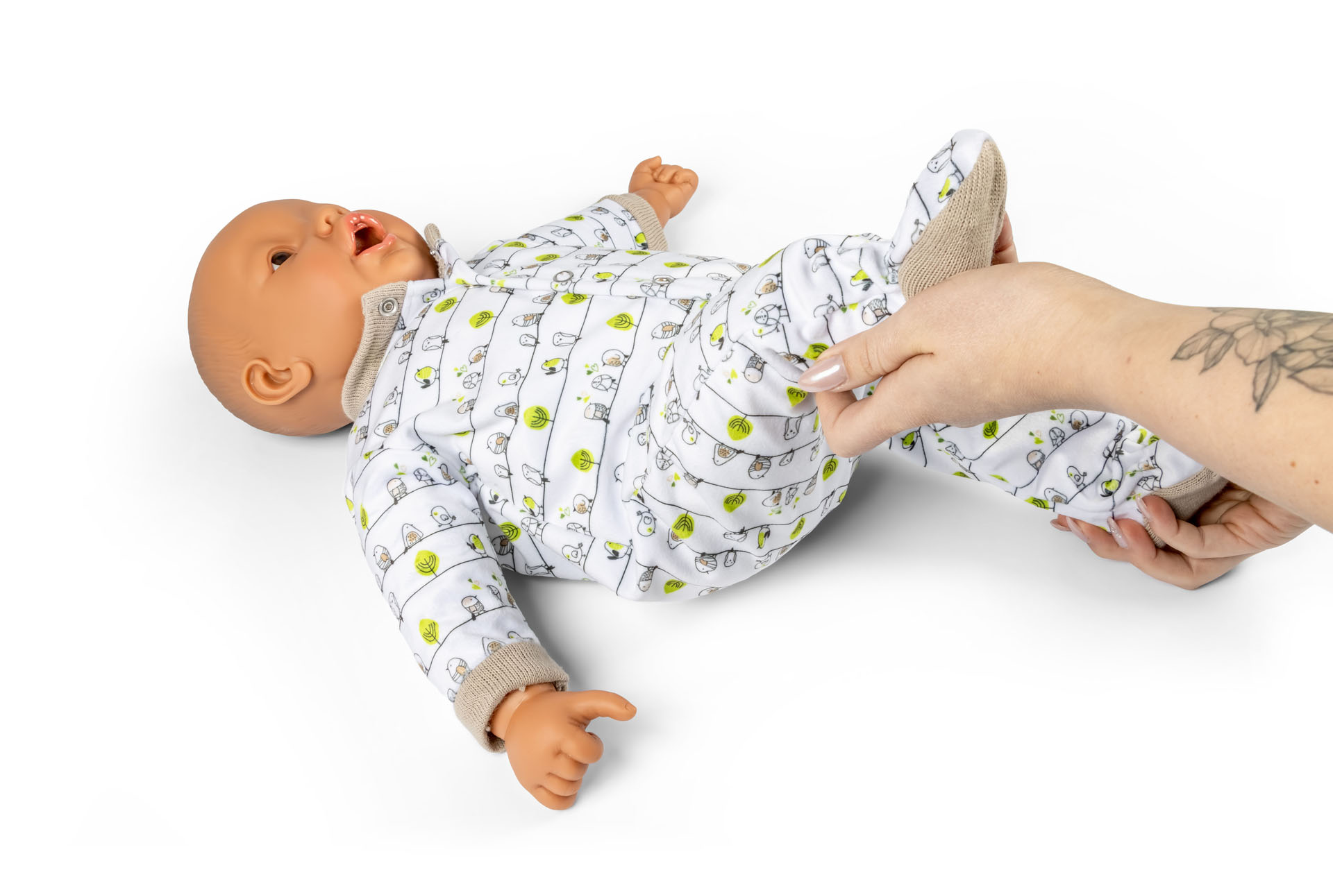 Baby doll for physiotherapy movable leg