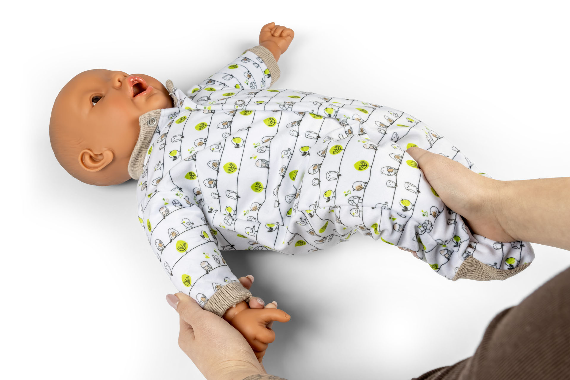 Baby doll for physiotherapy moveable leg