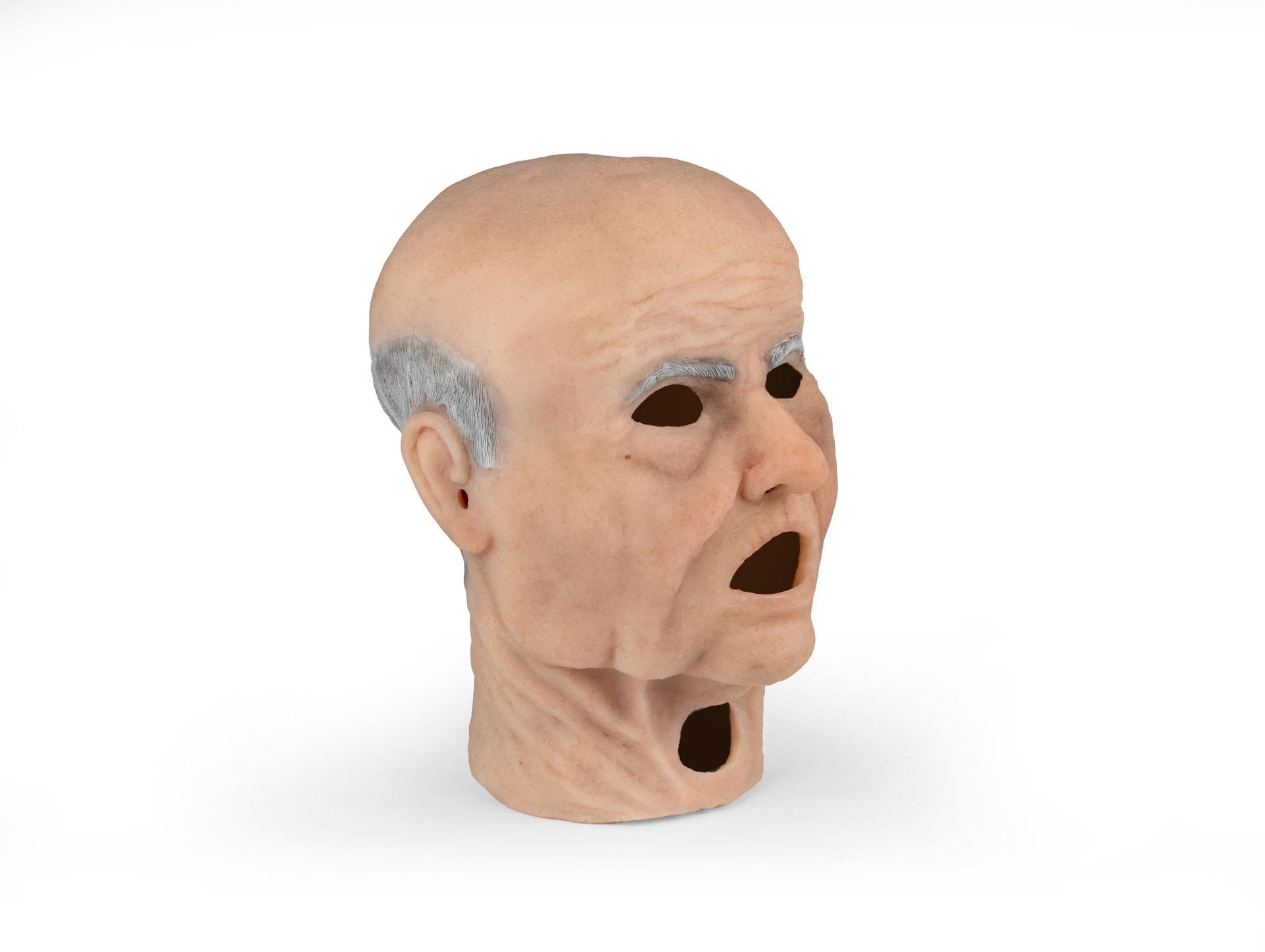 Senior-head-cover-for-nursing-Anne-Diana-1