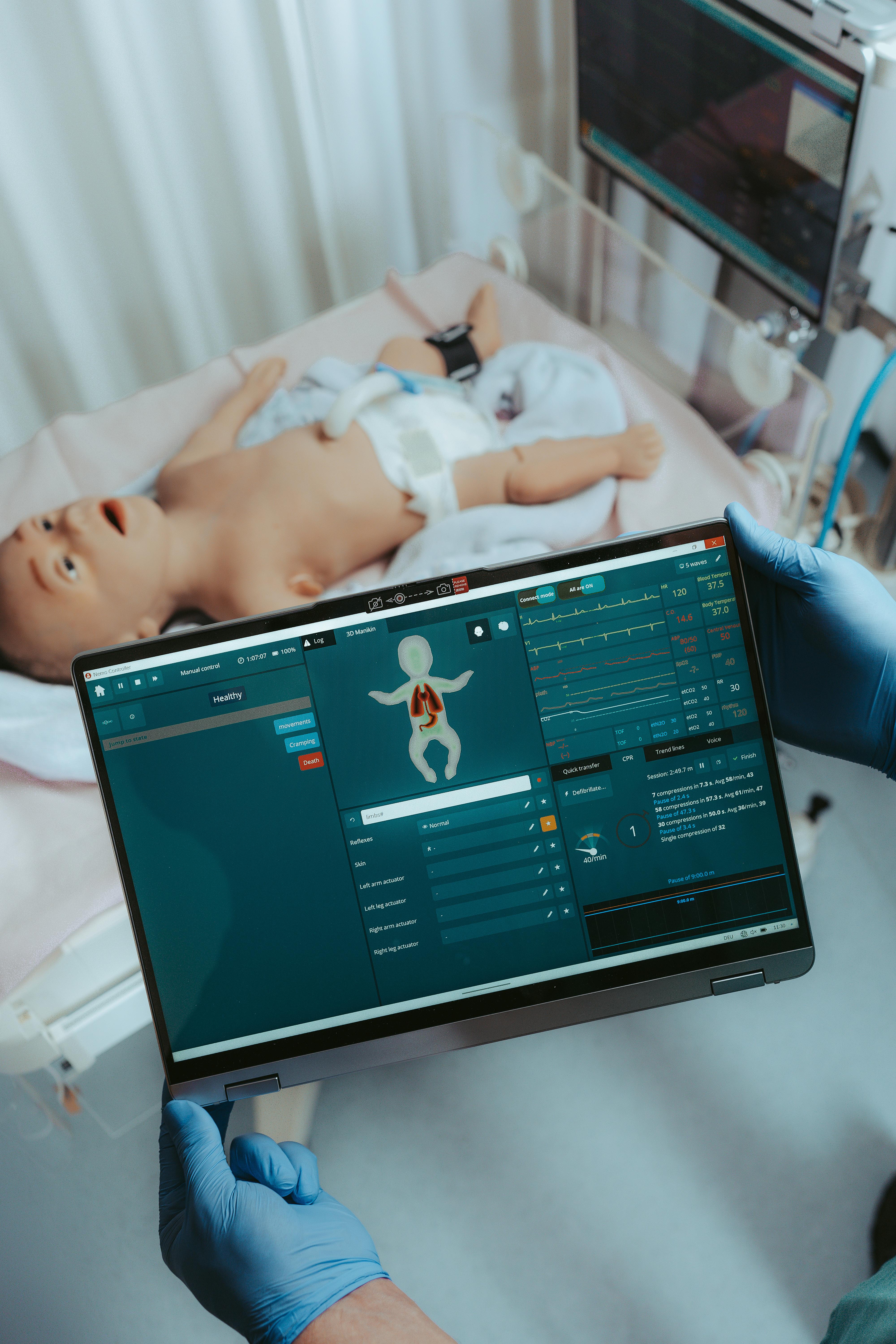 NEMO Ultimate High End Neonatal Simulation Manikin