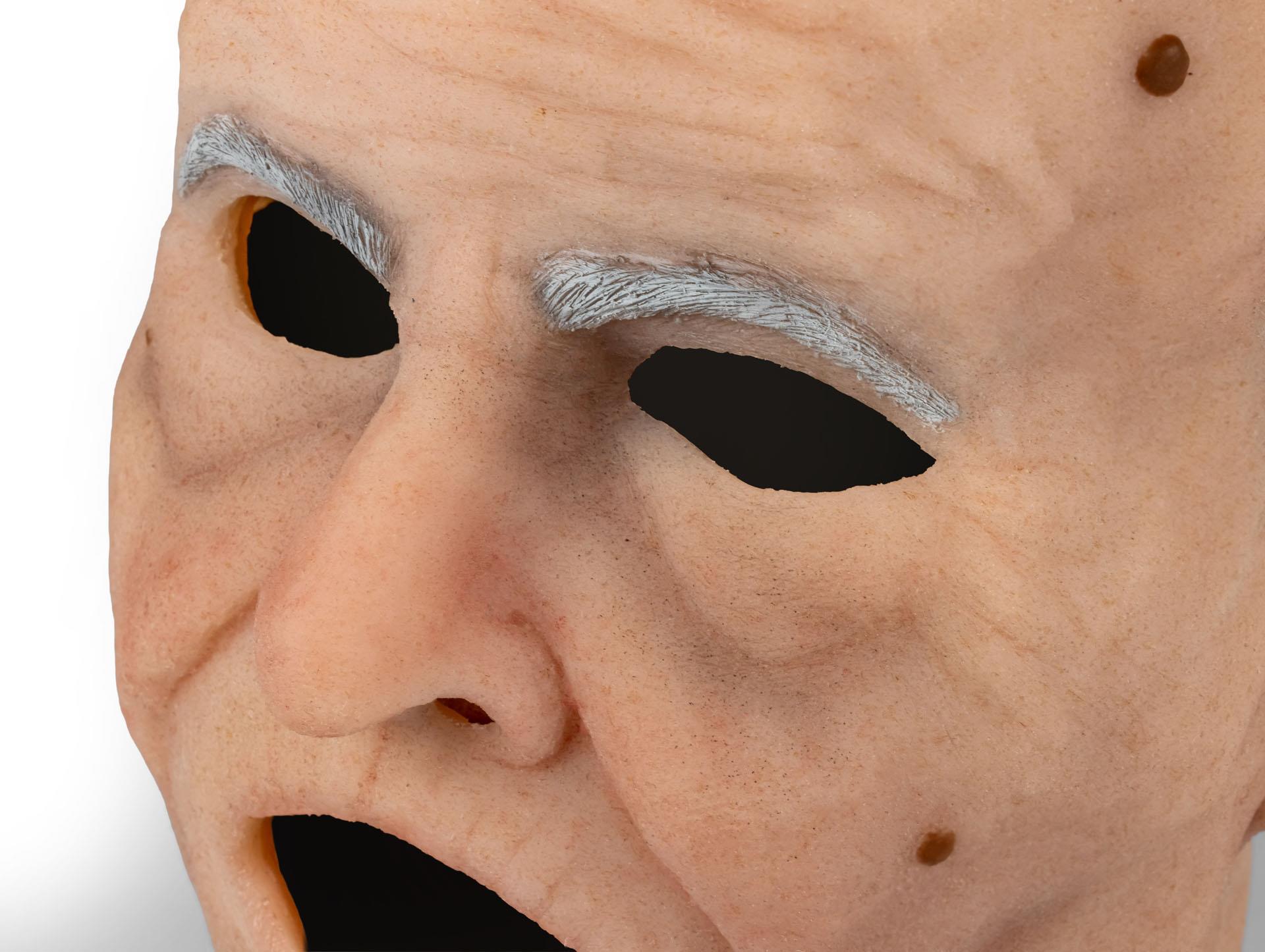 Senior-head-cover-for-nursing-Anne-Diana-5